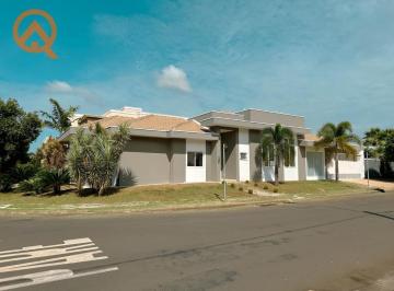 Casa · 212m² · 3 Quartos · 4 Vagas · Casa de Condomínio para venda em Morumbi de 212.00m² com 3 Quartos, 3 Suites e 4 Garagens