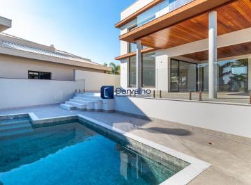 Casa · 509m² · 4 Quartos · 6 Vagas · Casa Alto Padrão com 4 Suítes, Piscina e Infraestrutura Completa para Automação