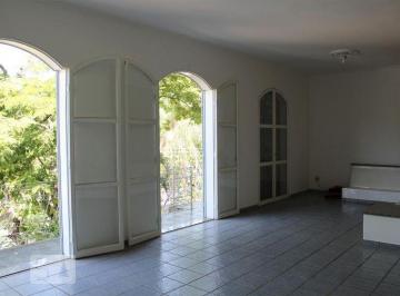 Dois dormitórios com ar condicionado. Banheiros de serviço e um lavabo.
01/09/2 · Casa à Venda - Proença, 3 Quartos, 280 m2