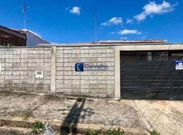 Casa · 250m² · 3 Quartos · 2 Vagas · Casa à venda com 250m², 3 quartos e 2 vagas R$ 610.000