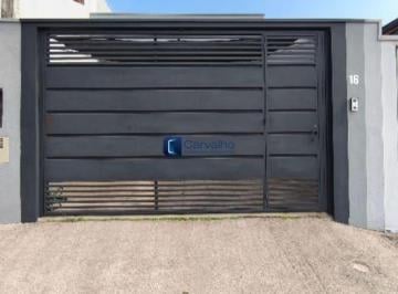 Casa · 120m² · 3 Quartos · 2 Vagas · Casa à venda com 120m², 3 quartos e 2 vagas