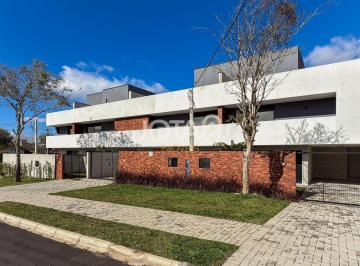 Casa · 194m² · 3 Quartos · 2 Vagas · Casa à venda - em Santa Felicidade