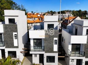 Casa · 144m² · 3 Quartos · 2 Vagas · NOVO SOBRADO EM COND. COM 3 QUARTOS, 2 VAGAS E TERRAÇO NO SEMINÁRIO