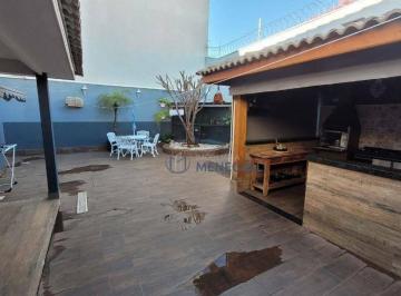 Casa · 212m² · 3 Quartos · 4 Vagas · Sobrado para venda em Parque Santa Cecília de 212.00m² com 3 Quartos, 1 Suite e 4 Garagens