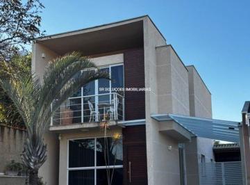 Casa · 250m² · 3 Quartos · 2 Vagas · Casa de Condomínio para venda em Jardim Carolina de 250.00m² com 3 Quartos, 1 Suite e 2 Garagens