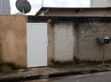 Casa · 2 Quartos · Casa à venda - em Santa Cruz