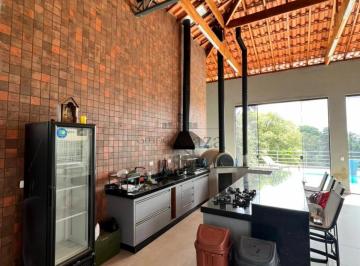 Rural · 210m² · 2 Quartos · 5 Vagas · Oportunidade - Chácara - Capuava - 2 Dormitórios - 1685 m2.