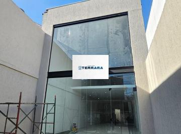 Comercial · 194m² · 1 Quarto · 1 Vaga · Loja Nova com 194m² na Av. Cristóvão Colombo Moinhos de Vento