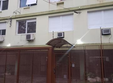 Apartamento · 80m² · 2 Quartos · 1 Vaga · Apartamento de 2 quartos, suíte e 1 vaga de garagem no bairro Santana em POA/RS