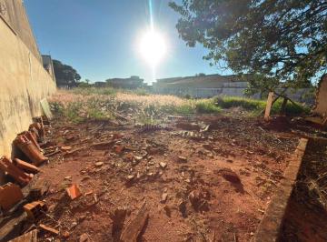 Terreno · 739m² · Terreno Padrão em Araraquara