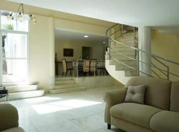 Casa · 400m² · 5 Quartos · 4 Vagas · Casa para locação, 5 quartos com 4 suítes, 400m² de área no Mangabeiras