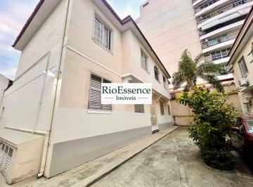 Casa · 90m² · 2 Quartos · 1 Vaga · Casa de Vila para Alugar em Botafogo | 2 Quartos (1 Suíte) com 90 m² e Vaga