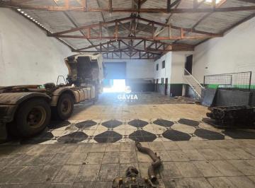 Comercial · 250m² · Galpão para aluguel no Ocian em Praia Grande.