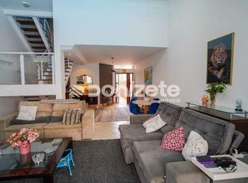 Casa · 291m² · 3 Quartos · 2 Vagas · Sobrado residencial 3 quartos (1 suíte) em Santo André (Jardim Utinga) — 2 vagas, 291 m²