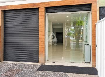 Comercial · 83m² · Loja Comercial de Frente em Laranjeiras