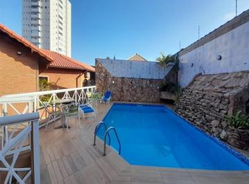 Casa · 275m² · 3 Quartos · 5 Vagas · Casa Térrea A.C. 275 m² e A.T. 660 m², com projeto diferenciado de 3 dormitórios, sendo 3 suítes, P