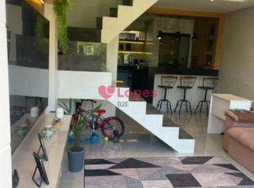 Casa · 120m² · 2 Quartos · 2 Vagas · Casa Triplex - Vargem Pequena