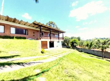 Casa · 303m² · 3 Quartos · 15 Vagas · Casa para alugar em Granja Viana de 303.00m² com 3 Quartos, 1 Suite e 15 Garagens