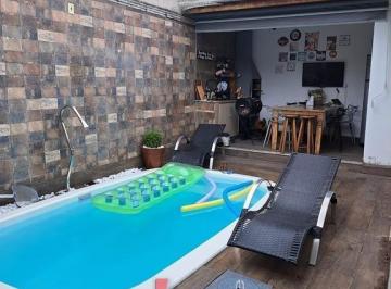 Casa · 185m² · 3 Quartos · 4 Vagas · Casa para venda em Jardim Europa de 185.00m² com 3 Quartos e 4 Garagens