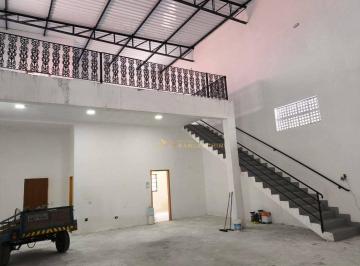 Comercial · 240m² · 8 Vagas · Galpão / Depósito / Armazém para venda e aluguel em Jardim São Dimas de 240.00m² com 8 Garagens