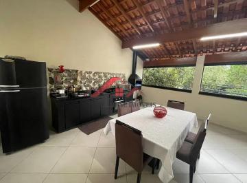 Casa · 181m² · 5 Quartos · 2 Vagas · Casa para venda em Vila Vitória de 181.00m² com 5 Quartos e 2 Garagens