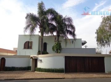 Casa · 290m² · 3 Quartos · 5 Vagas · Sobrado para venda em Parque Santa Cecília de 290.00m² com 3 Quartos, 1 Suite e 5 Garagens