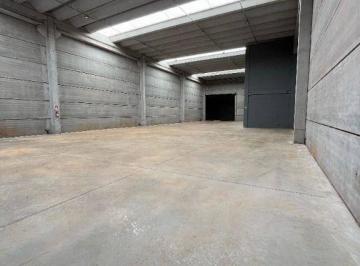 Comercial · 710m² · Galpão / Depósito / Armazém para venda em Agua Santa de 710.00m²