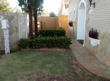Casa · 233m² · 5 Quartos · 2 Vagas · Casa para venda em Vila Harmonia de 233.00m² com 5 Quartos, 2 Suites e 2 Garagens