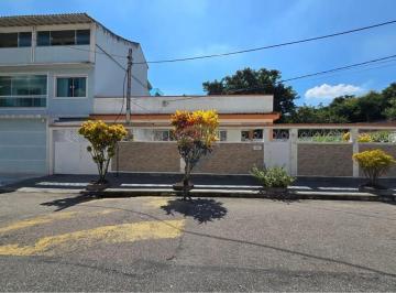 Casa · 121m² · 3 Quartos · 5 Vagas · Casa para venda em Bangu de 121.00m² com 3 Quartos e 5 Garagens