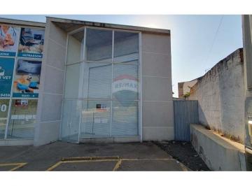 Comercial · 50m² · 2 Vagas · Sala Comercial para alugar em Parque Florianópolis de 50.00m² com 2 Garagens