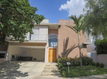 Casa · 312m² · 4 Quartos · 4 Vagas · Casa de Condomínio para venda em Vossoroca de 312.00m² com 4 Quartos, 3 Suites e 4 Garagens