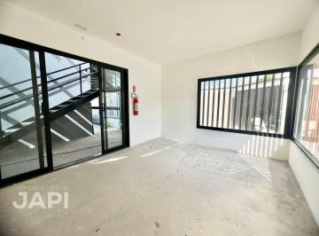 Comercial · 15m² · 37 Vagas · Loja para alugar em Vila Nambi de 15.00m² com 37 Garagens
