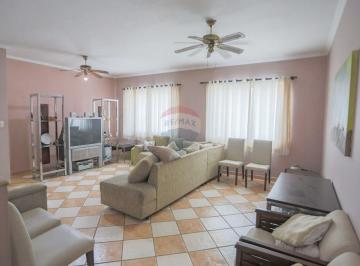 Casa · 214m² · 7 Quartos · 3 Vagas · Casa para venda em Vila Santana de 214.00m² com 7 Quartos, 2 Suites e 3 Garagens