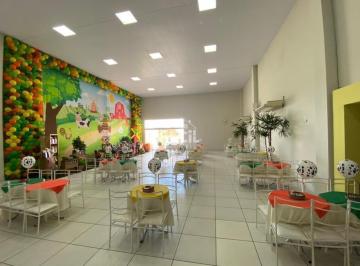 Comercial · 520m² · 2 Vagas · Loja para Locação em Morada de Laranjeiras, Serra - 520m²