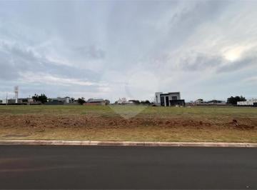 Terreno · 400m² · Terreno à venda em Centro - SP