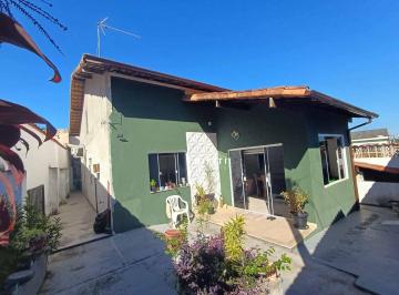 a5b358fc8e727909a7a633d58c47b0282db6f813 · Casa com 3 dormitórios à venda, 185 m² por R$ 760.000,00 - Centro - Maricá/RJ
