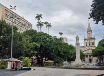 Imagem 1 · Prédio Inteiro para venda em Catete, Rio de Janeiro