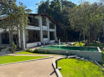 Casa de 5 quartos, Teresópolis · Casa com rio privativo em Carlos Guinle - Comary