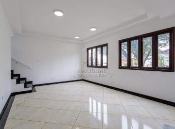 Casa · 190m² · 3 Quartos · 6 Vagas · Sobrado à venda, 3 quartos, 1 suíte, 6 vagas, Vila Alzira - Santo André/SP