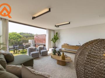 Casa · 241m² · 3 Quartos · 4 Vagas · Casa de Condomínio para venda em Gramado de 241.20m² com 3 Quartos, 3 Suites e 4 Garagens