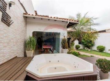 Casa · 422m² · 4 Quartos · 6 Vagas · Sobrado para alugar em Vila Alzira de 422.00m² com 4 Quartos, 1 Suite e 6 Garagens