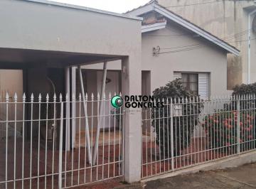 Casa · 159m² · 4 Quartos · 1 Vaga · Casa para venda em Centro de 159.00m² com 4 Quartos e 1 Garagem