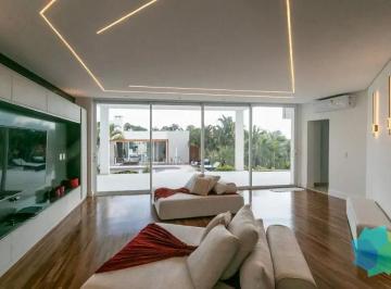 Casa 1865m² Venda Parque Village Castelo · Casa para venda em Parque Village Castelo de 660.00m² com 5 Quartos, 5 Suites e 6 Garagens