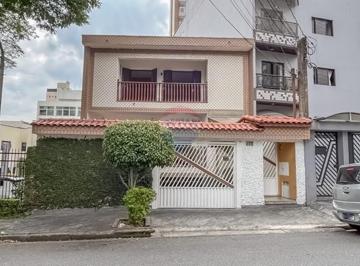 Casa · 284m² · 3 Quartos · 6 Vagas · Sobrado para venda em Centro de 284.00m² com 3 Quartos, 2 Suites e 6 Garagens