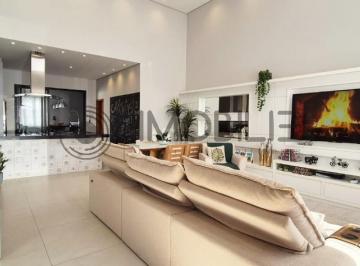 Casa · 300m² · 3 Quartos · 4 Vagas · Casa para venda em Jardim Residencial Dona Lucilla de 300.00m² com 3 Quartos, 1 Suite e 4 Garagens