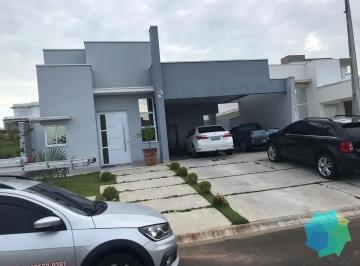 Casa · 200m² · 3 Quartos · 4 Vagas · Casa para venda em Condomínio Lagos D'icaraí de 200.00m² com 3 Quartos, 1 Suite e 4 Garagens