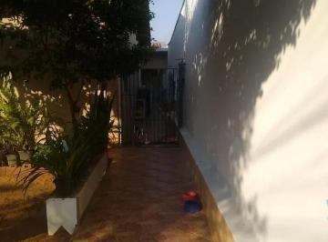 Casa · 92m² · 3 Quartos · 3 Vagas · Casa para venda em Jardim Das Nações de 92.00m² com 3 Quartos, 1 Suite e 3 Garagens