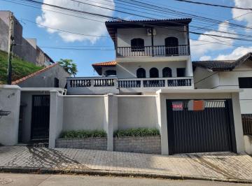 Casa de 5 quartos, Arujá · Sobrado comercial ou residencial no centro de Arujá