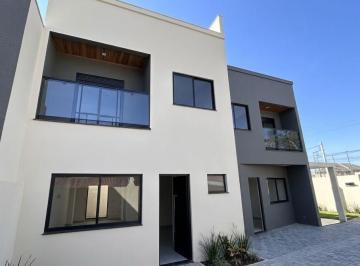 Casa de 3 quartos, Curitiba · SOBRADO, 3 QUARTOS, 2 SUÍTES, 1 VAGAS