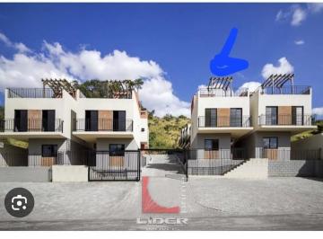 Casa · 82m² · 3 Quartos · 1 Vaga · Casa para venda em Jd. São Miguel de 82.00m² com 3 Quartos, 1 Suite e 1 Garagem